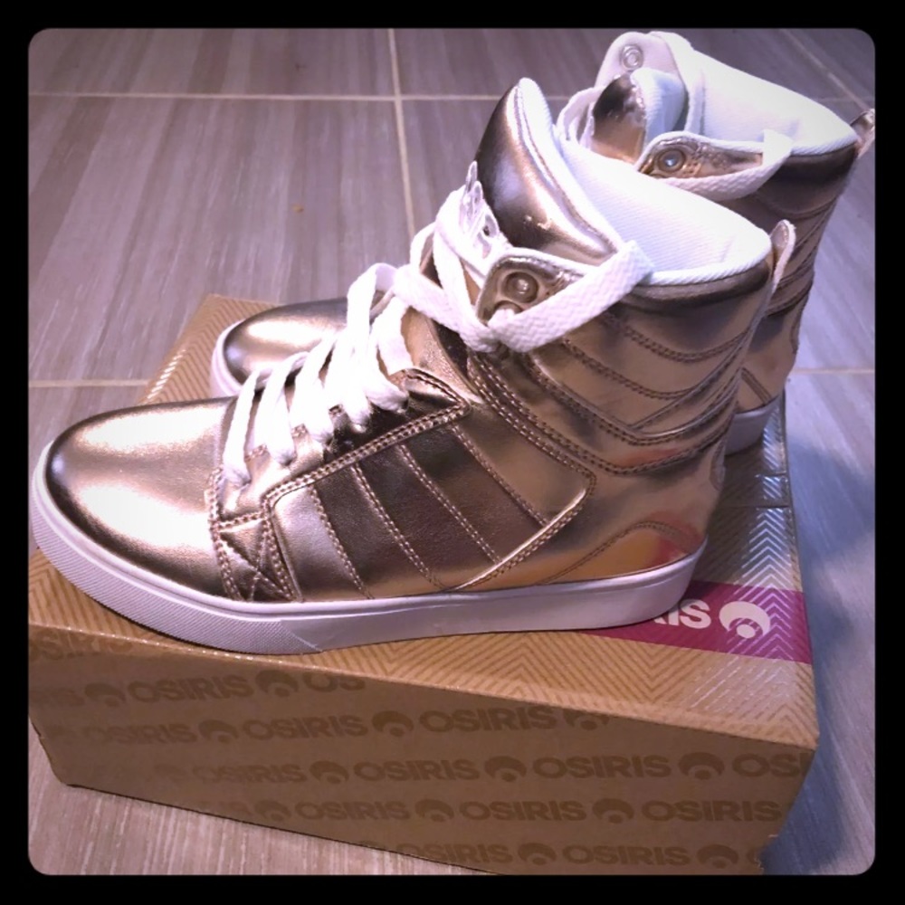 SOLD SOLD Rose gold Osiris high tops